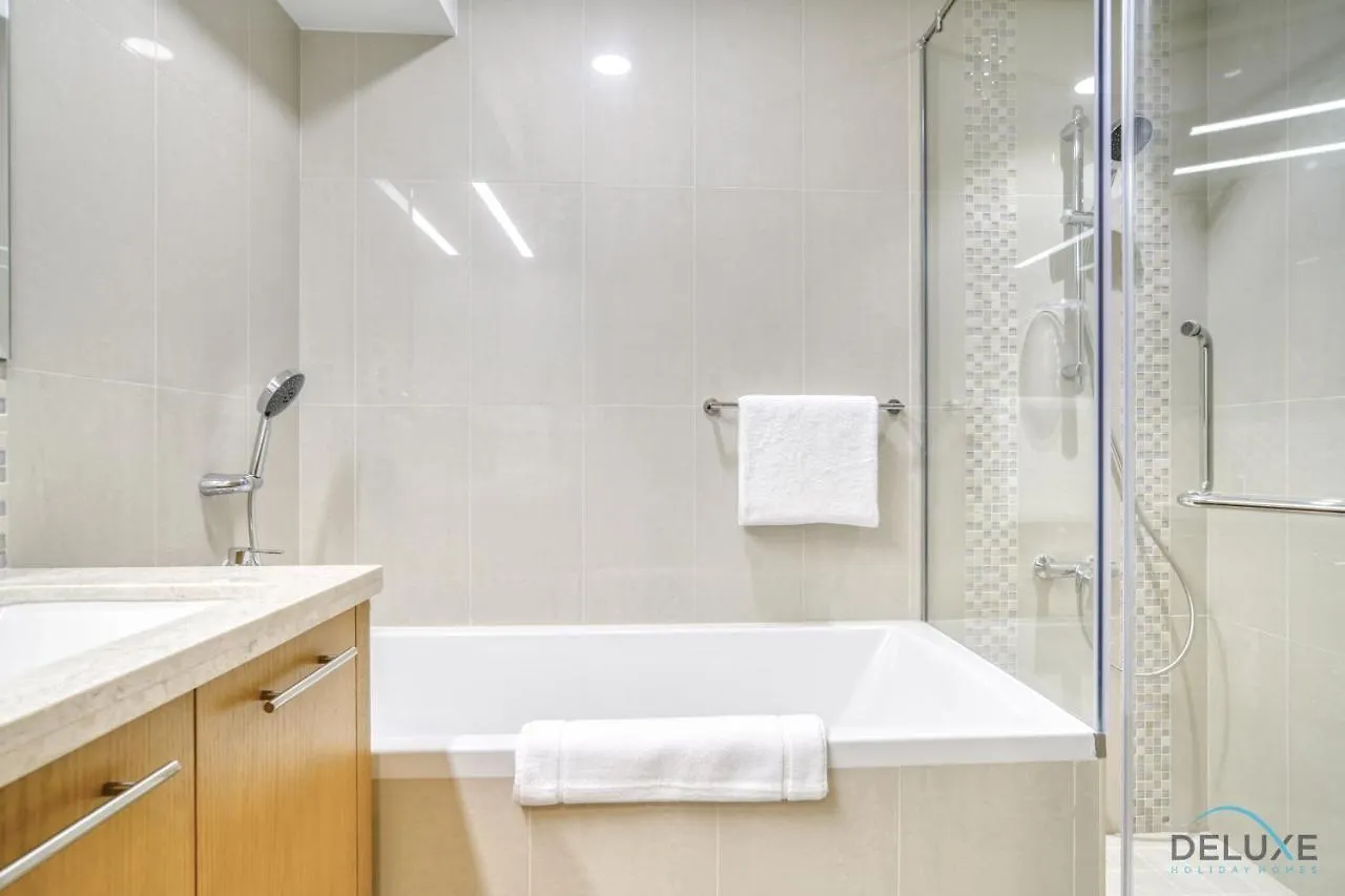 Bohemian 2Br With Assistant Room At Bellevue Tower 1 Downtown By Deluxe Holiday Homes Dubai